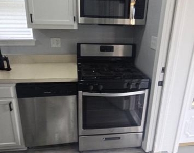 6605 Hansford Street - Photo Thumbnail 3