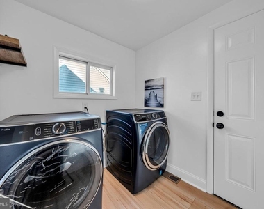 6212 Suitland Road - Photo Thumbnail 7