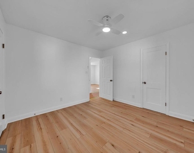 6212 Suitland Road - Photo Thumbnail 3