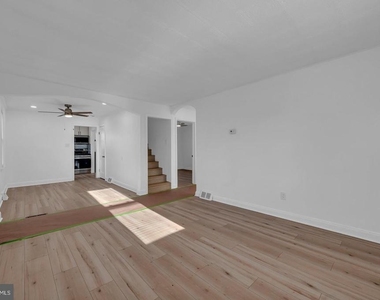 6212 Suitland Road - Photo Thumbnail 4