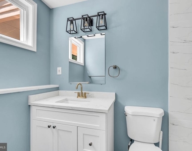 7536 Abbington Drive - Photo Thumbnail 19