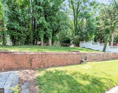 7536 Abbington Drive - Photo Thumbnail 40