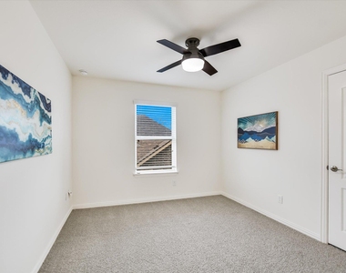 115 Mollie Dr - Photo Thumbnail 21
