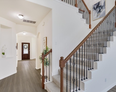 115 Mollie Dr - Photo Thumbnail 15