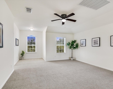 115 Mollie Dr - Photo Thumbnail 17