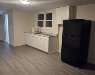 9007 Palmer Street - Photo Thumbnail 2