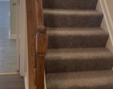 6845 Red Maple Court - Photo Thumbnail 13