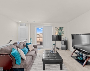 1623 Fernwood Drive - Photo Thumbnail 24