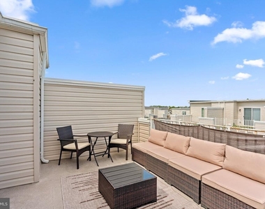 1623 Fernwood Drive - Photo Thumbnail 30