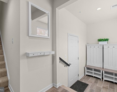 1623 Fernwood Drive - Photo Thumbnail 1
