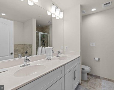 1623 Fernwood Drive - Photo Thumbnail 14