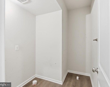 26052 Ridge Road - Photo Thumbnail 35