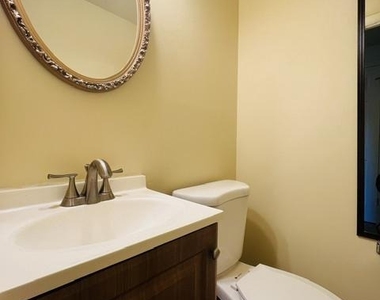 10508 Smithy Court - Photo Thumbnail 6
