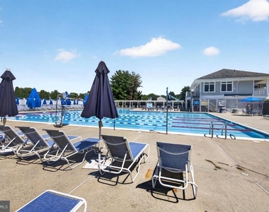 10508 Smithy Court - Photo Thumbnail 28