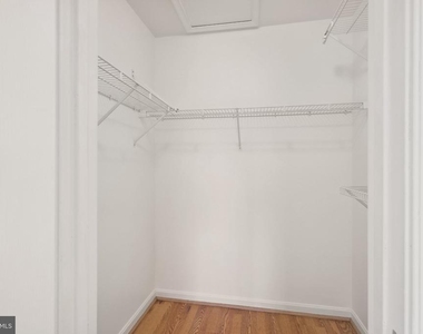 14 Amarillo Court - Photo Thumbnail 13