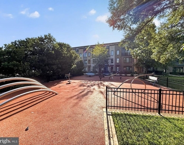 10366 Jacobsen Street - Photo Thumbnail 21