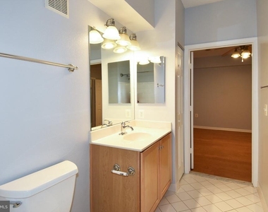 11800 Old Georgetown Road - Photo Thumbnail 16