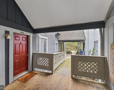 898 Windbrooke Drive - Photo Thumbnail 38