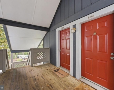 898 Windbrooke Drive - Photo Thumbnail 37