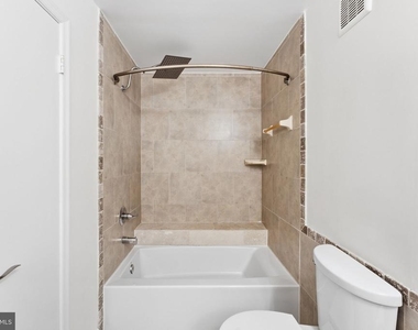 898 Windbrooke Drive - Photo Thumbnail 27