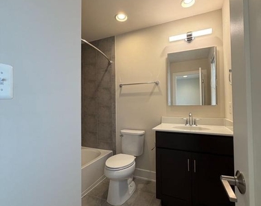 111 Heath Place - Photo Thumbnail 29