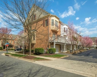 312 Casey Lane - Photo Thumbnail 1