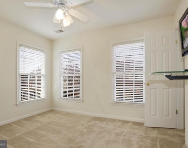 312 Casey Lane - Photo Thumbnail 21