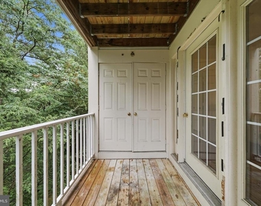 18805 Sparkling Water Drive - Photo Thumbnail 41