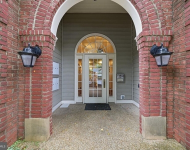 18805 Sparkling Water Drive - Photo Thumbnail 46