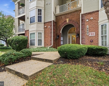 18805 Sparkling Water Drive - Photo Thumbnail 49