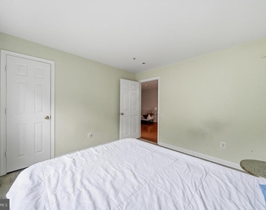 18805 Sparkling Water Drive - Photo Thumbnail 34