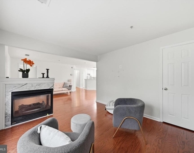 18805 Sparkling Water Drive - Photo Thumbnail 9