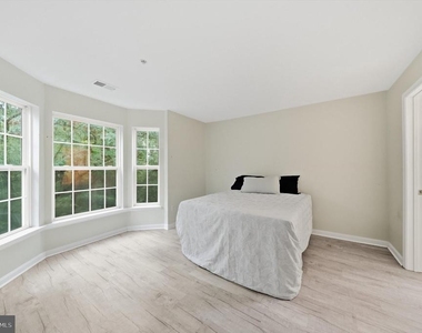 18805 Sparkling Water Drive - Photo Thumbnail 25