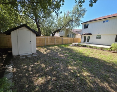 7613 Peabody Dr - Photo Thumbnail 15