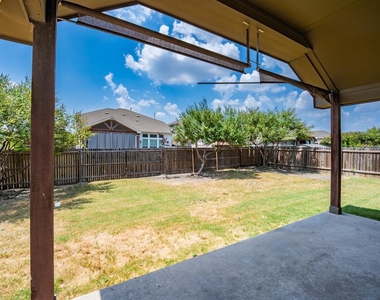 8258 Arezzo Dr - Photo Thumbnail 28