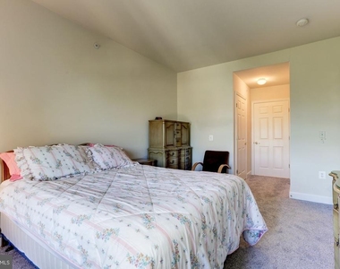 11924 Darnestown Road - Photo Thumbnail 12