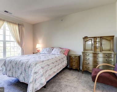 11924 Darnestown Road - Photo Thumbnail 11