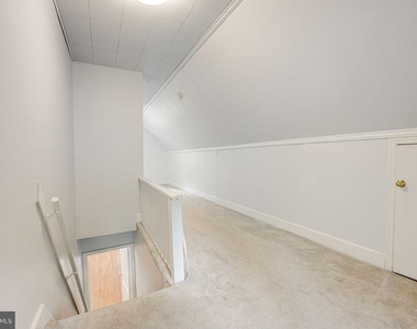 8218 Roanoke Avenue - Photo Thumbnail 21