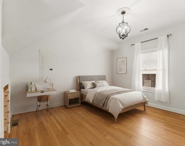 101 Charles Street - Photo Thumbnail 16