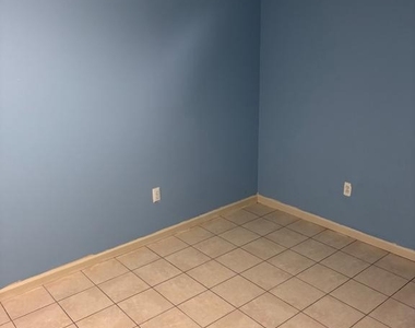 3107 Edgewood Road - Photo Thumbnail 15