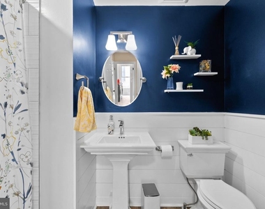 6874 Caravan Court - Photo Thumbnail 32
