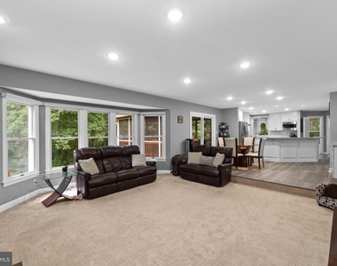6874 Caravan Court - Photo Thumbnail 27