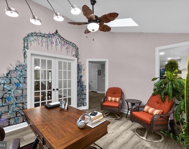 6874 Caravan Court - Photo Thumbnail 31