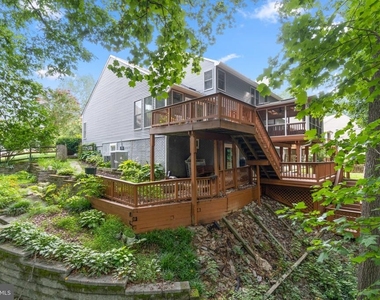 6874 Caravan Court - Photo Thumbnail 64