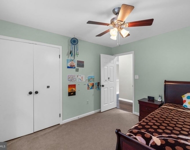 6874 Caravan Court - Photo Thumbnail 43