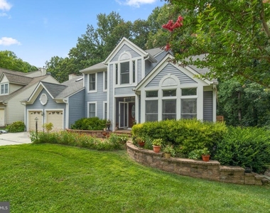 6874 Caravan Court - Photo Thumbnail 3