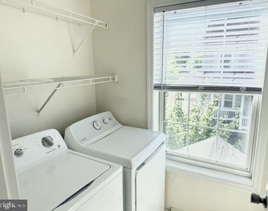 7500 Cove Point Way - Photo Thumbnail 16