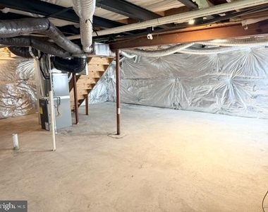 7500 Cove Point Way - Photo Thumbnail 24