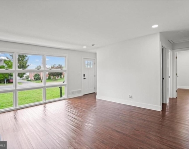 750 Tydings Road - Photo Thumbnail 12