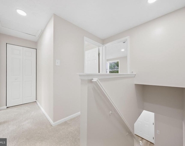 6711 Kernel Court - Photo Thumbnail 21